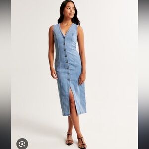 The A&F Mara Vest Midi Dress